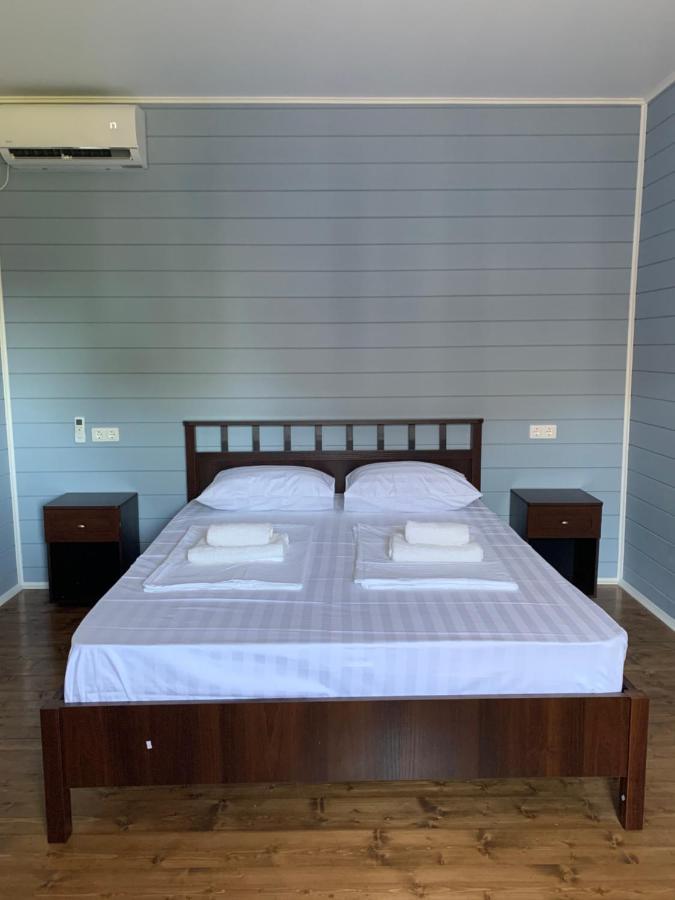 Акватика Hotel Pizunda Bagian luar foto